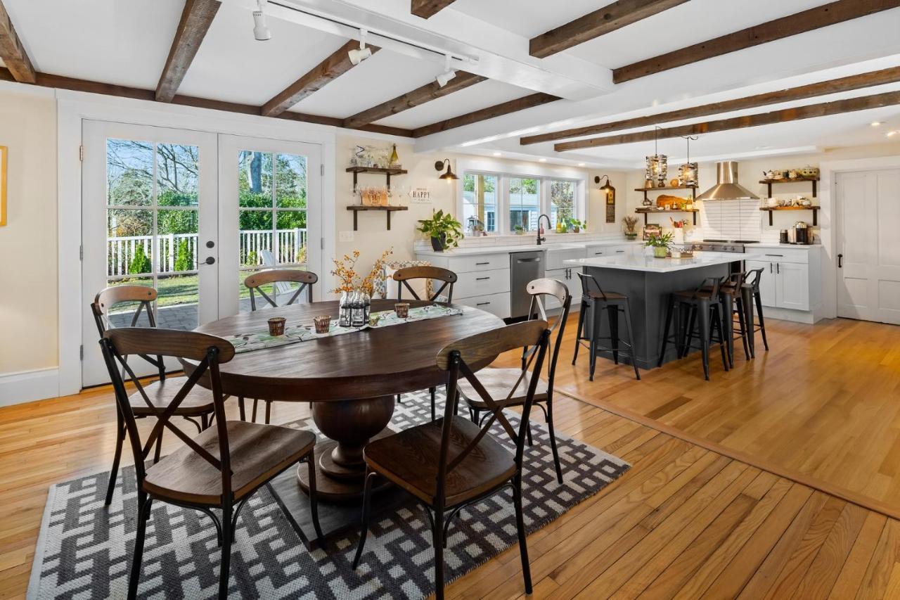 이스트 올린스 The Parsonage B&B 외부 사진